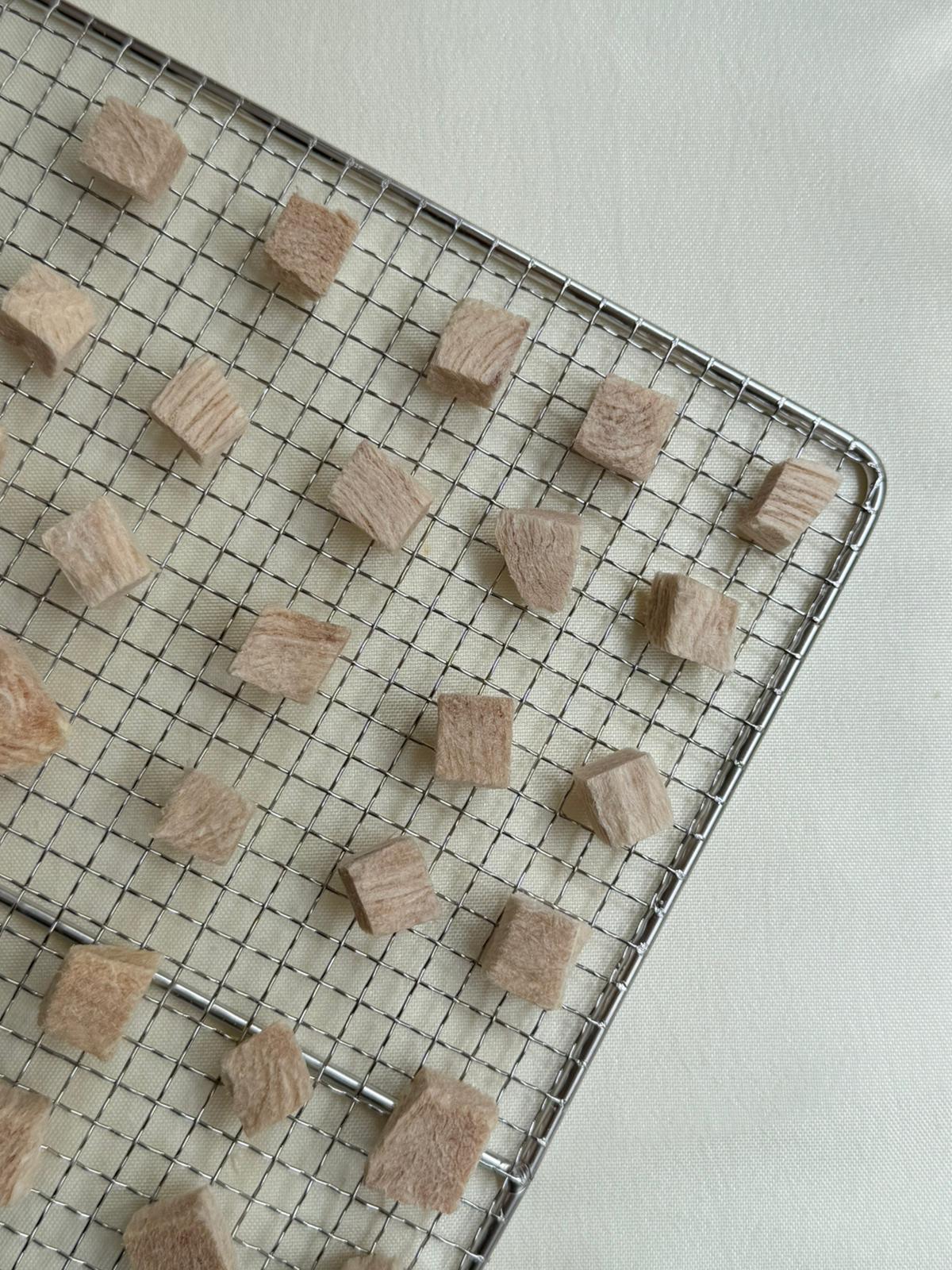 Freeze-dried French turkey breast