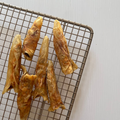 Yam, crocodile meat, and goji berry flower rolls (crocodile meat is out of stock; pre-orders will be available after March 30th).