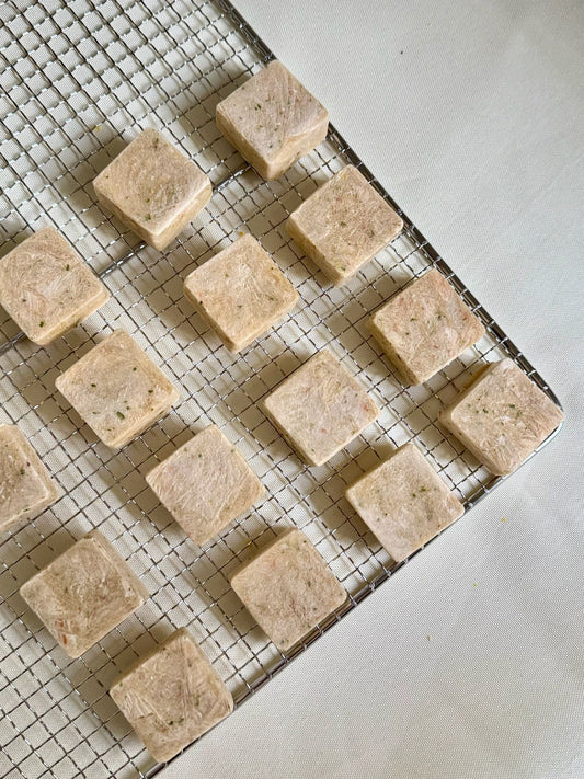 凍乾雞肉鮮蝦番茜酥